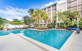 Ramada By Wyndham West Palm Beach Airport