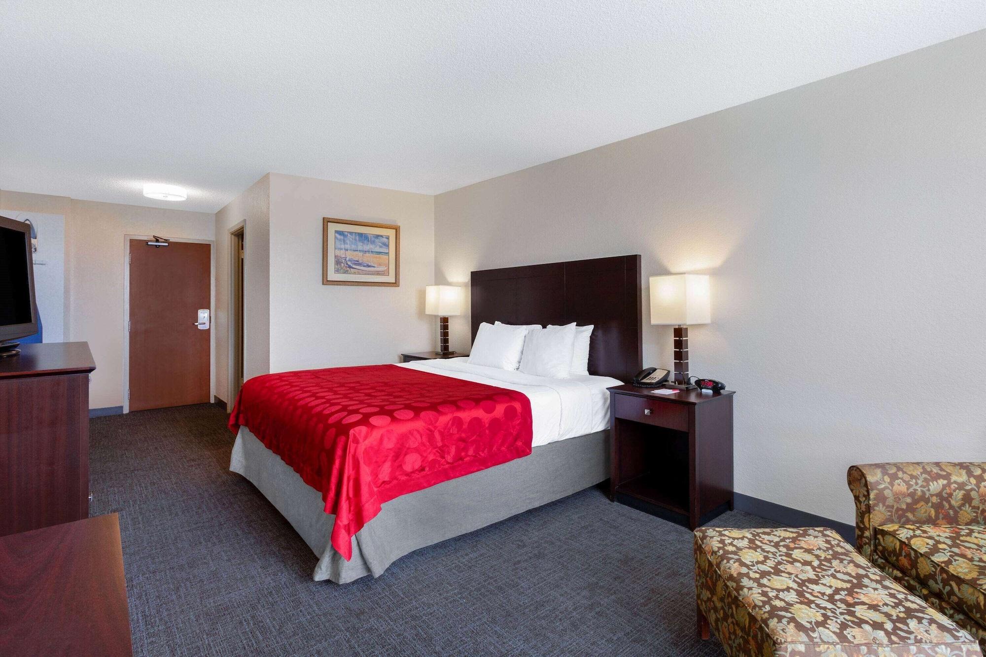Ramada By Wyndham West Palm Beach Airport Exterior foto